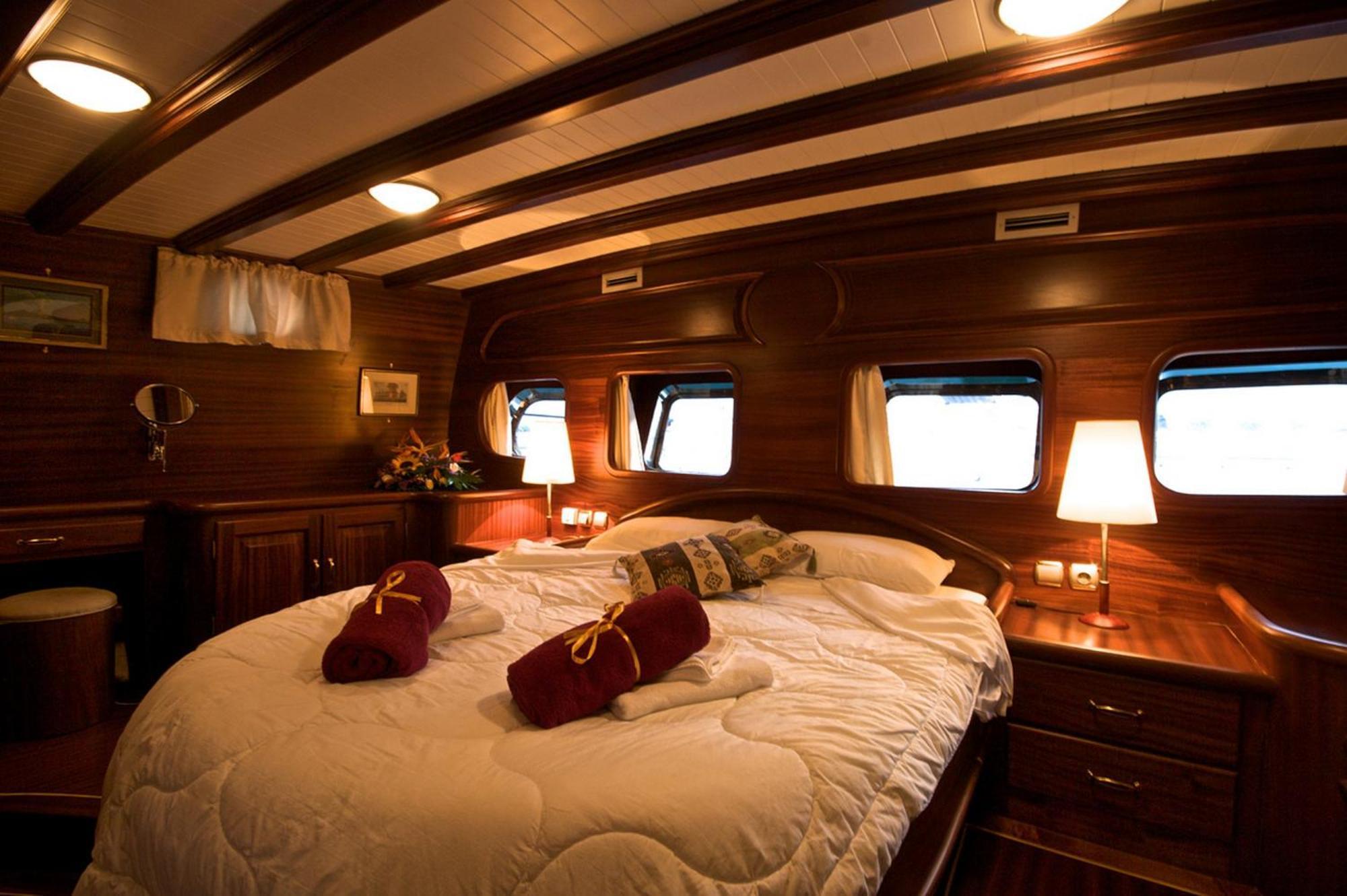 Botel Silver *